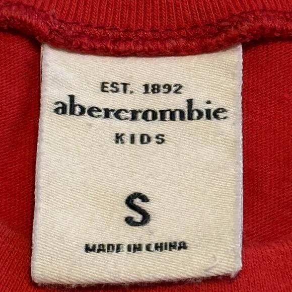 Abercrombie Kids T-Shirt Size S - Picture 8 of 9